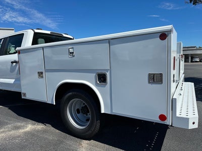 2023 Ford F-350SD Reading 9ft Service body