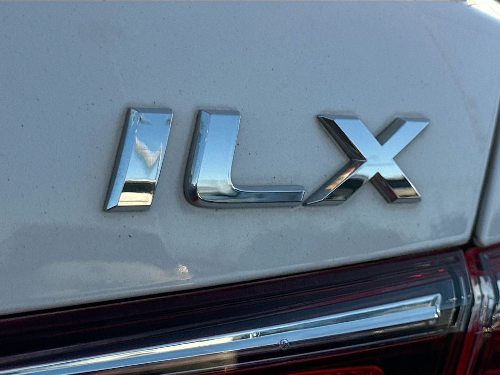 2016 Acura ILX 2.4L w/Technology Plus & A-SPEC Packages