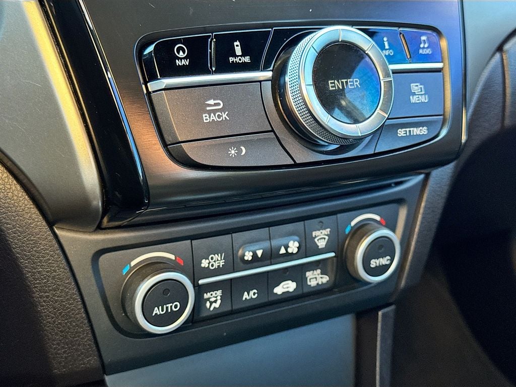 2016 Acura ILX 2.4L w/Technology Plus & A-SPEC Packages