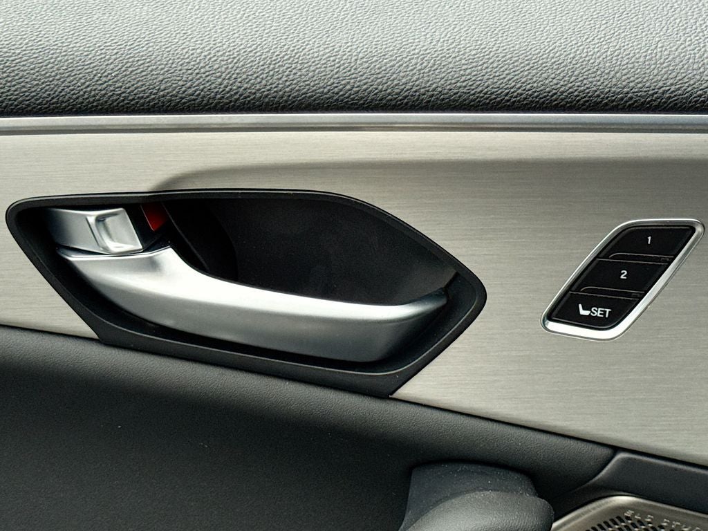 2025 Acura TLX Technology Package