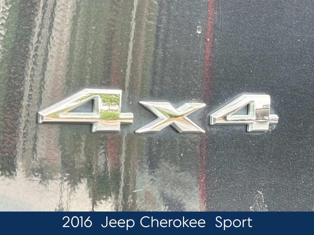 2016 Jeep Cherokee Sport
