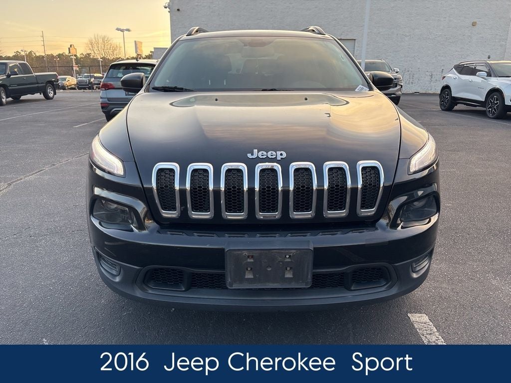 2016 Jeep Cherokee Sport