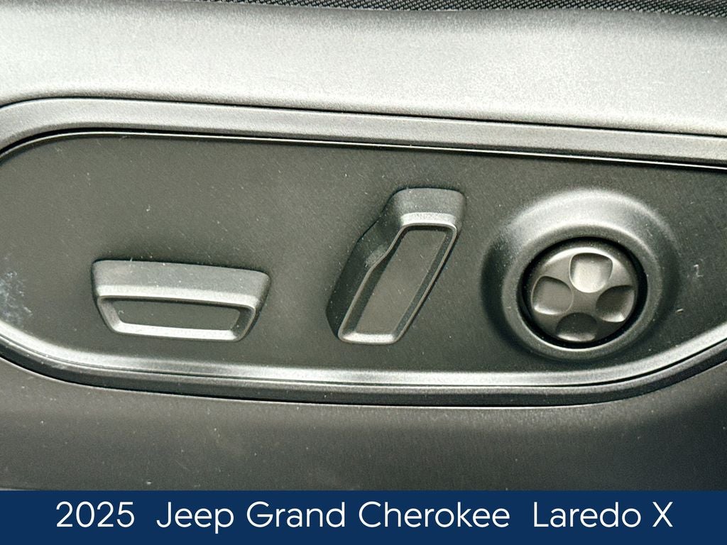 2025 Jeep Grand Cherokee Laredo X