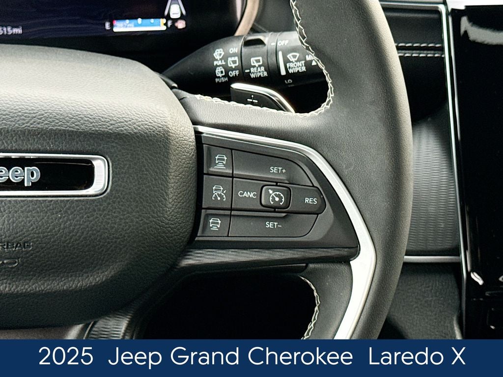 2025 Jeep Grand Cherokee Laredo X