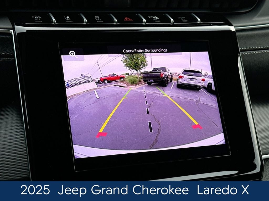 2025 Jeep Grand Cherokee Laredo X