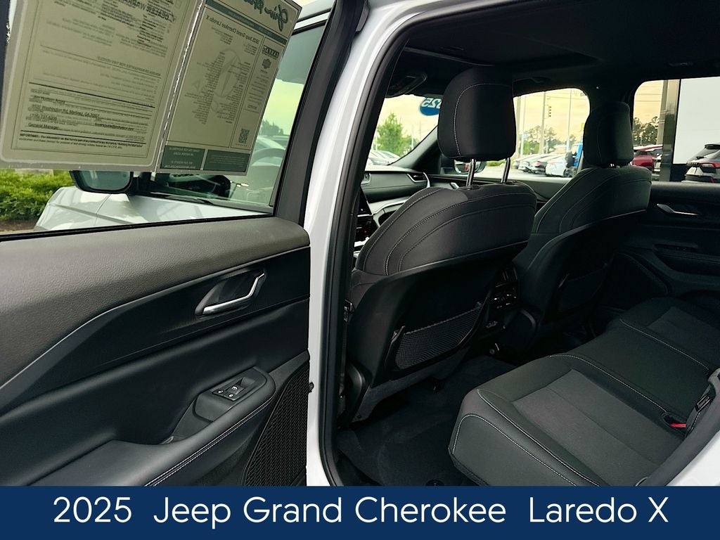 2025 Jeep Grand Cherokee Laredo X
