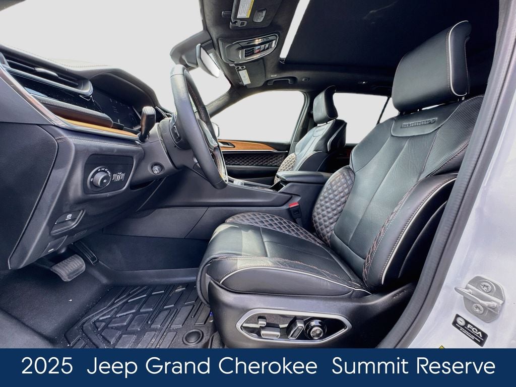 2025 Jeep Grand Cherokee Summit Reserve