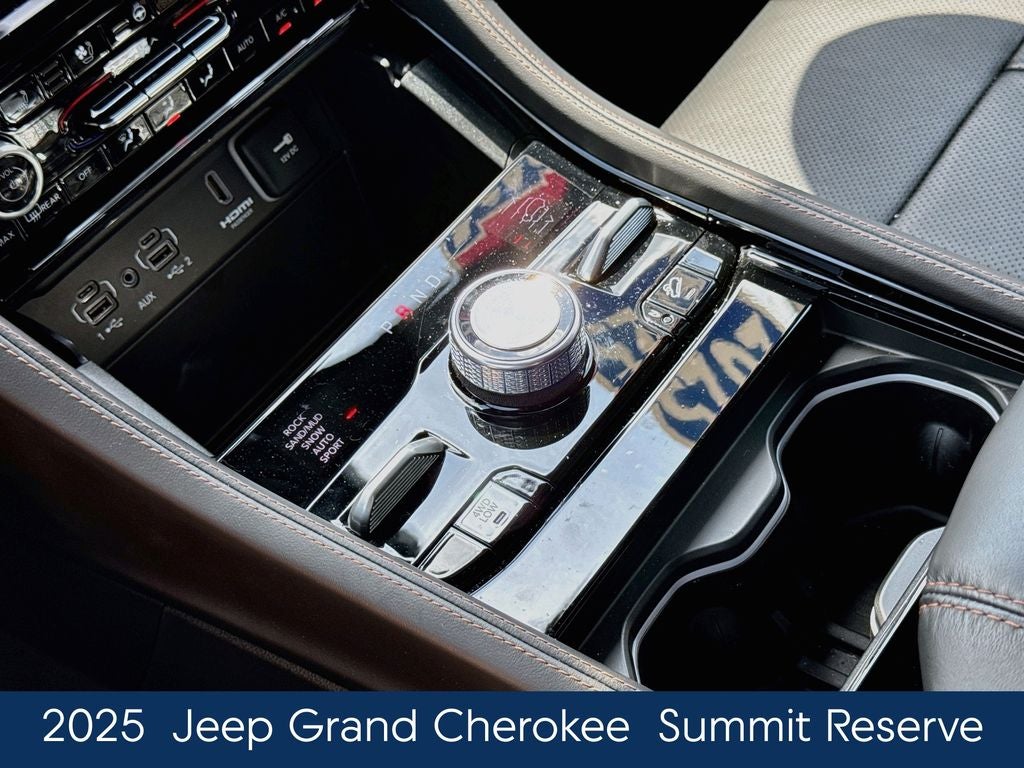 2025 Jeep Grand Cherokee Summit Reserve