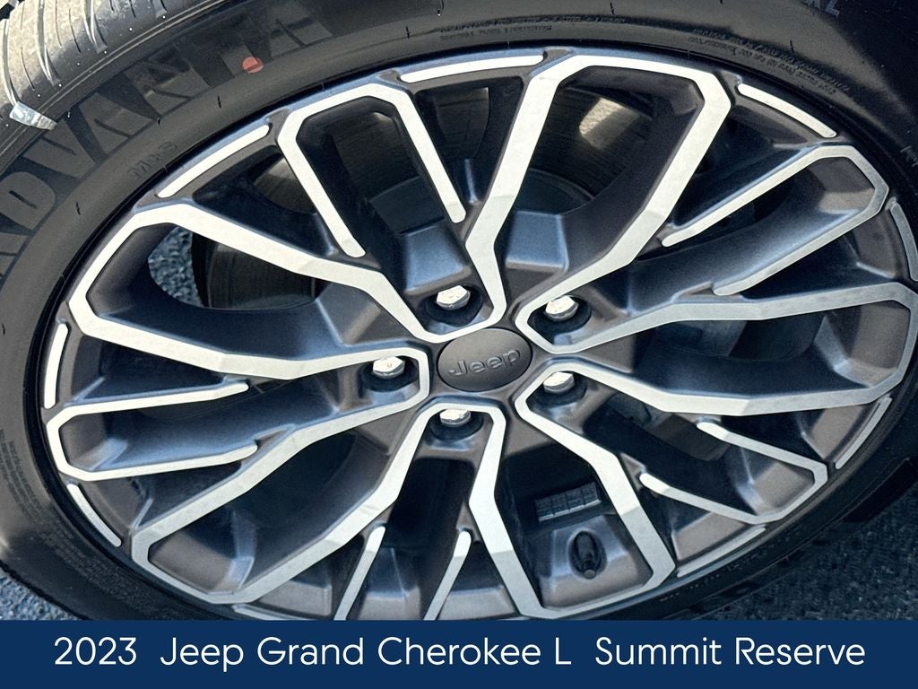 2023 Jeep Grand Cherokee L Summit