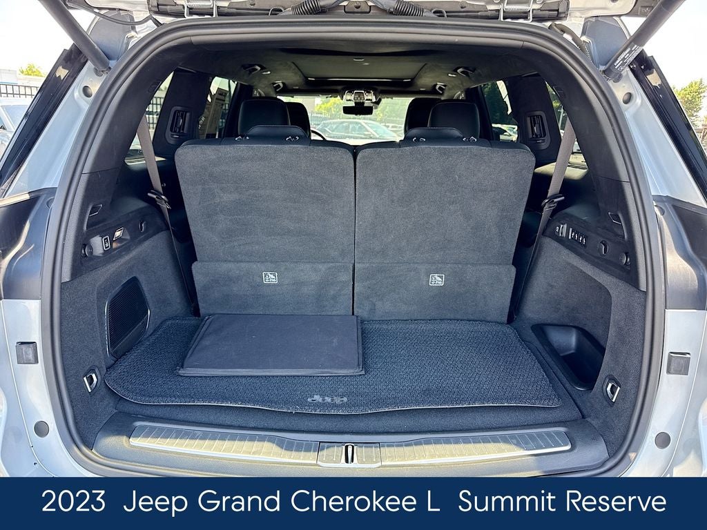 2023 Jeep Grand Cherokee L Summit