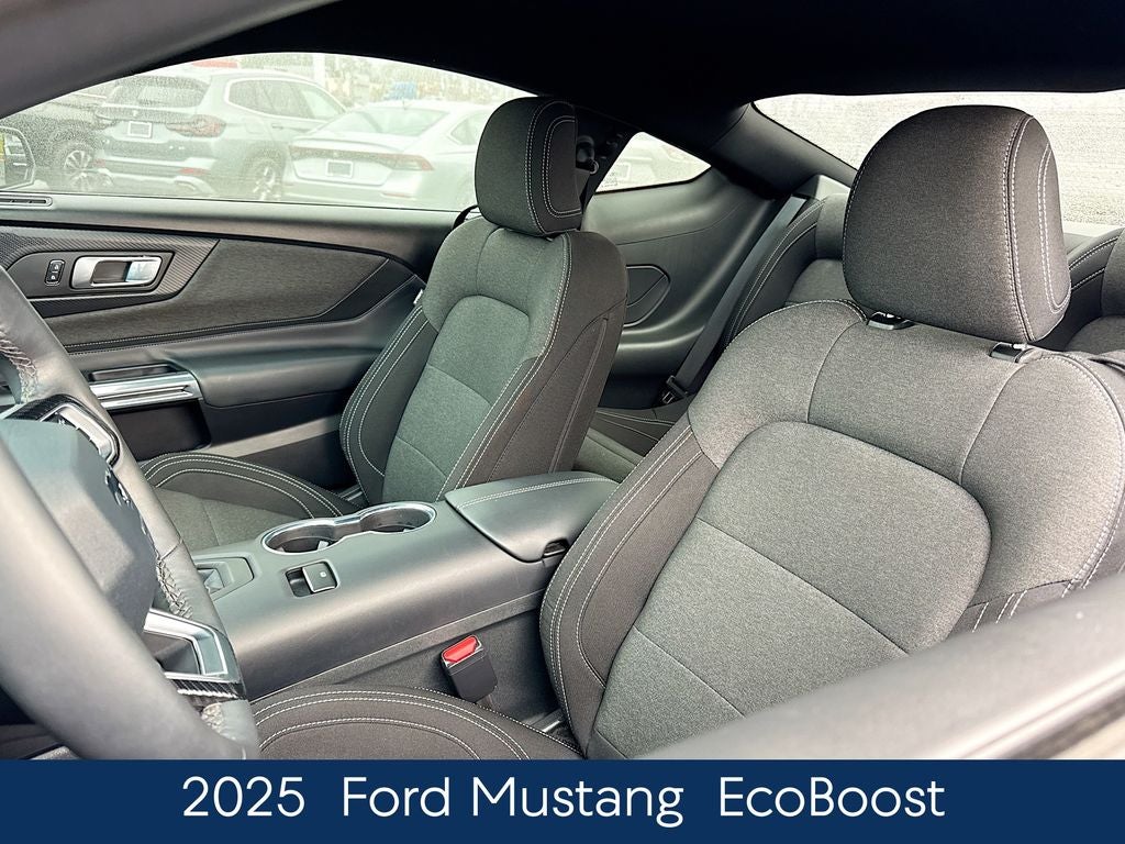 2025 Ford Mustang EcoBoost
