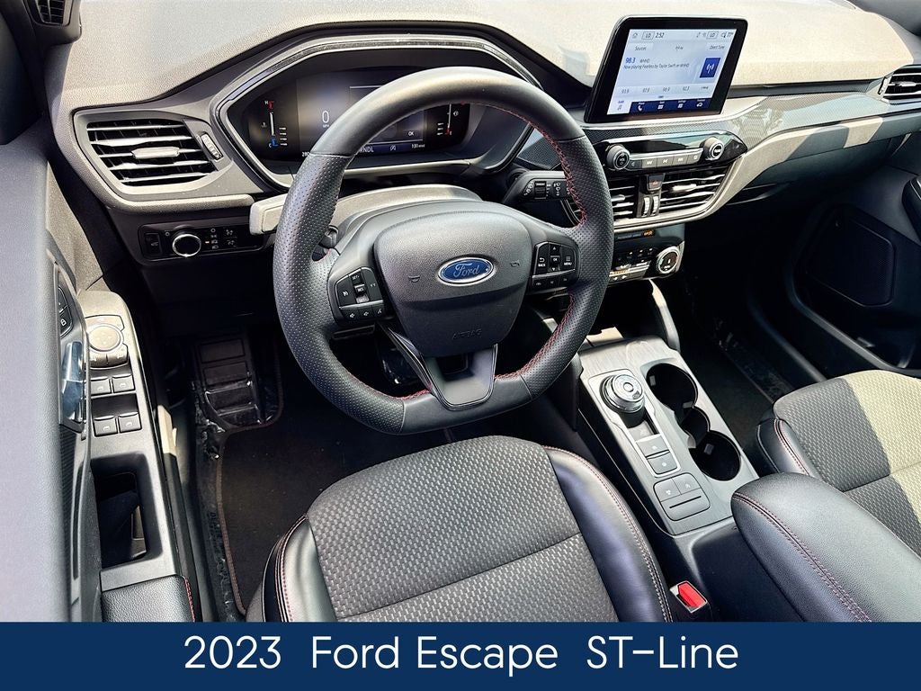 2023 Ford Escape ST-Line