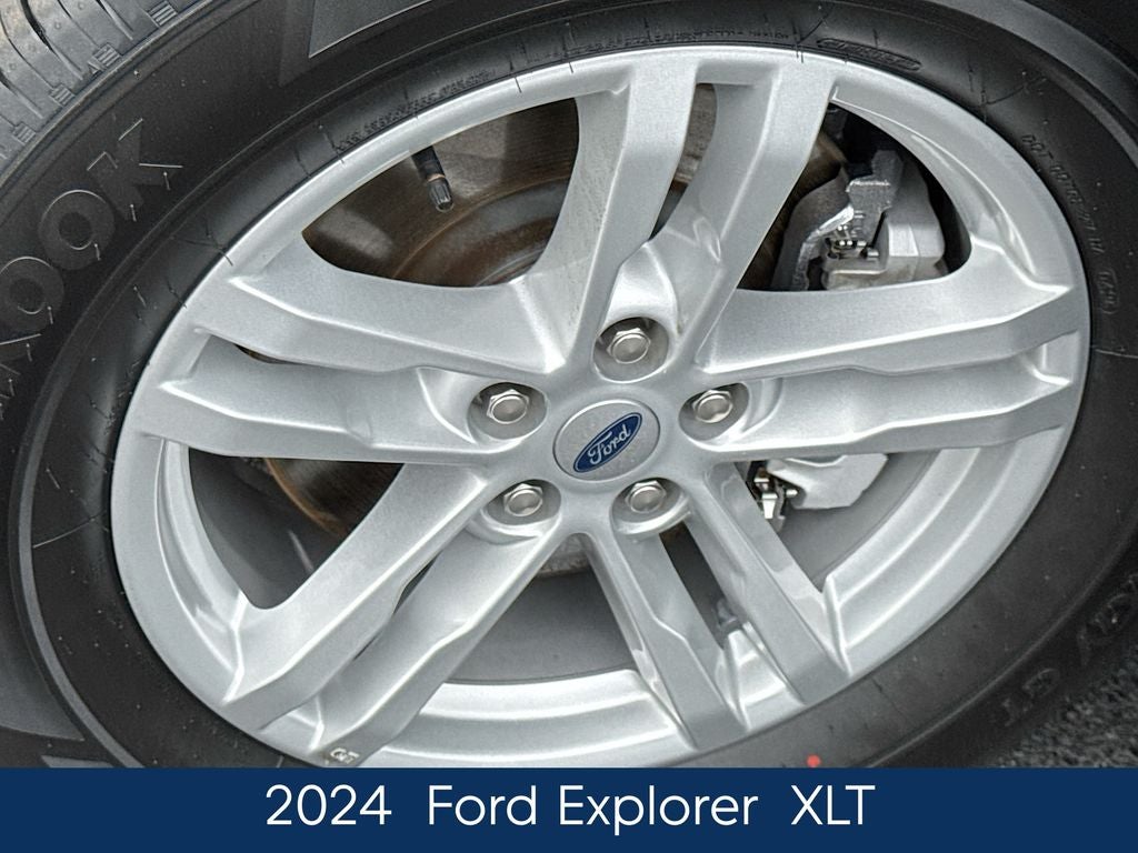 2024 Ford Explorer XLT