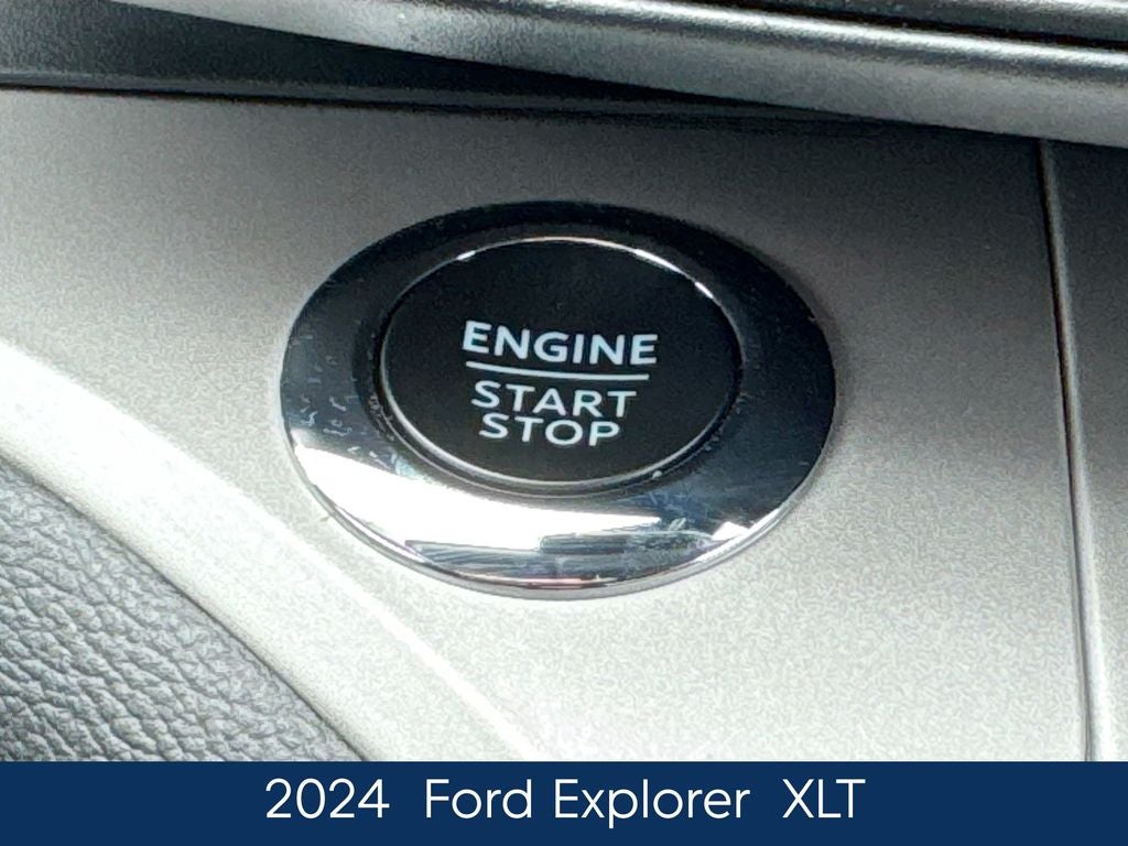 2024 Ford Explorer XLT