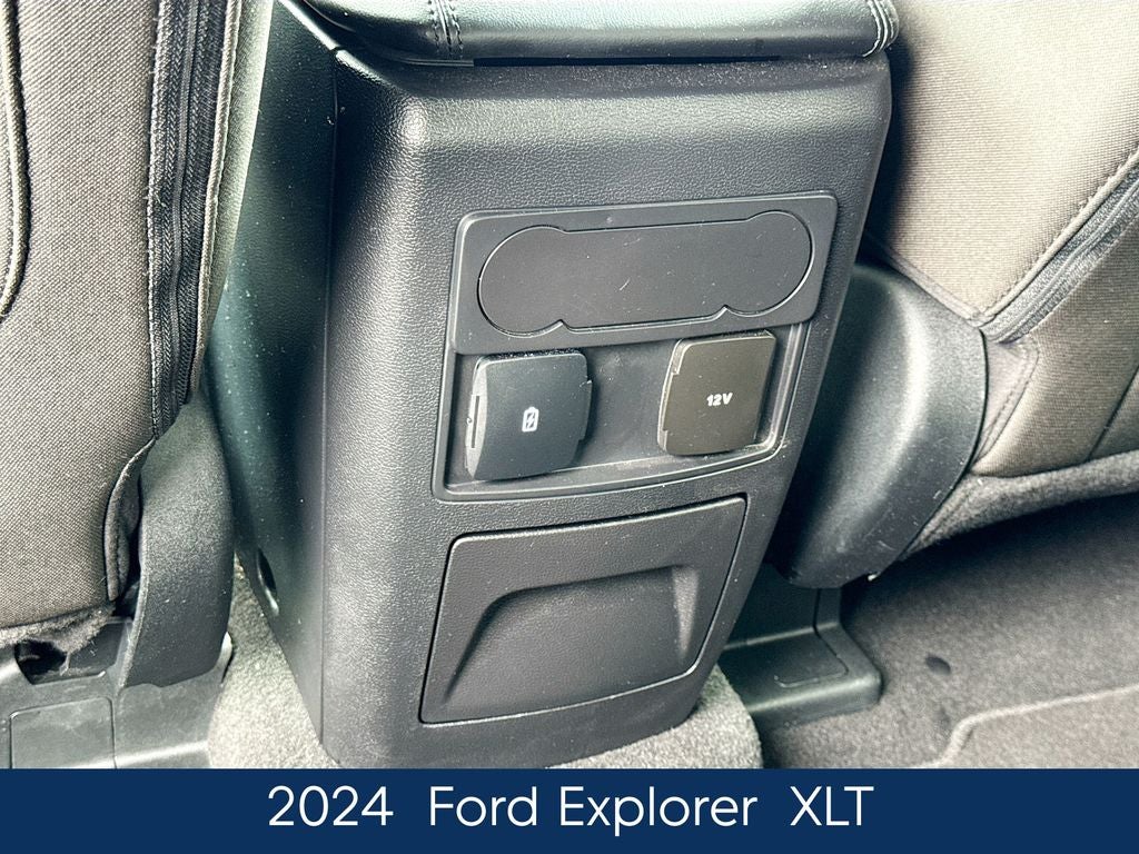 2024 Ford Explorer XLT