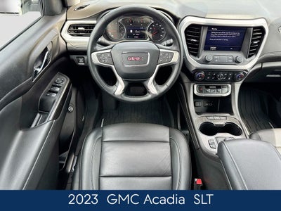 2023 GMC Acadia SLT