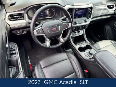 2023 GMC Acadia SLT