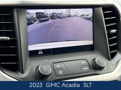 2023 GMC Acadia SLT