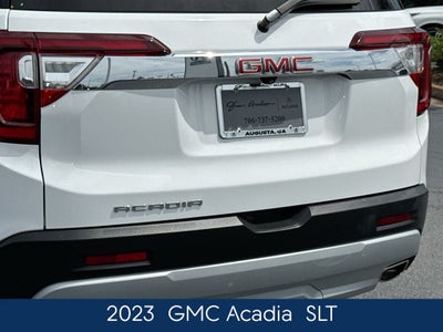 2023 GMC Acadia SLT