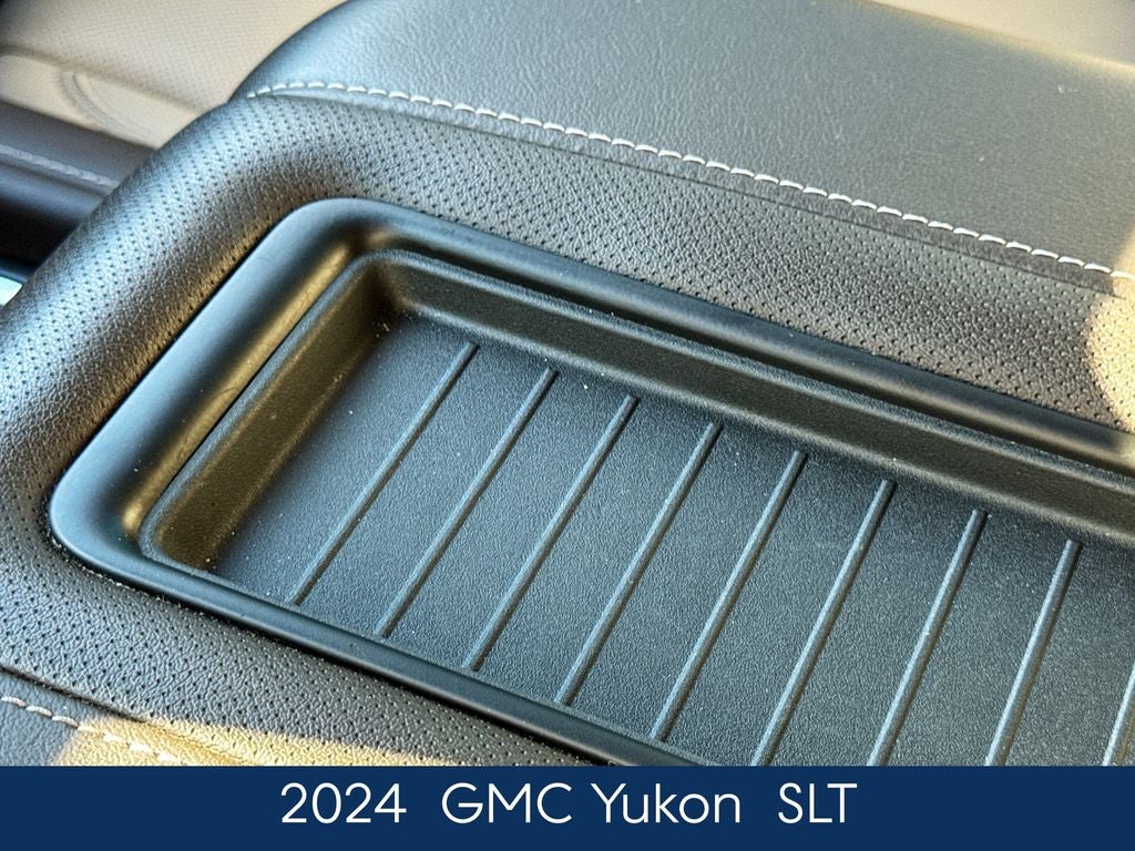 2024 GMC Yukon SLT