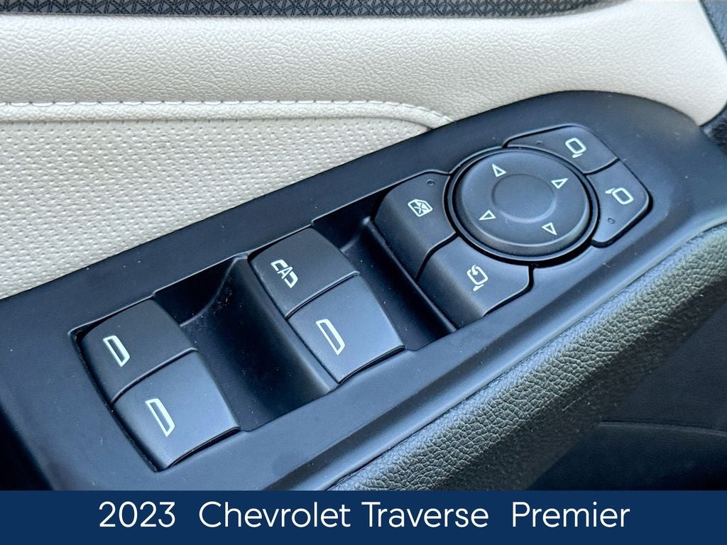 2023 Chevrolet Traverse Premier