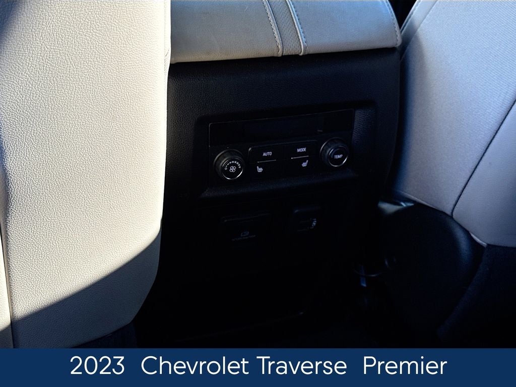 2023 Chevrolet Traverse Premier