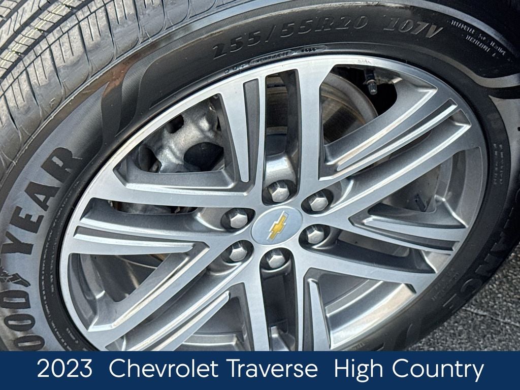 2023 Chevrolet Traverse High Country