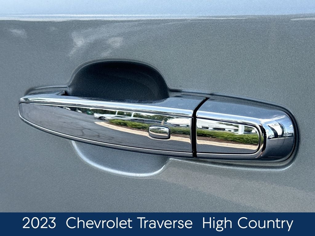2023 Chevrolet Traverse High Country