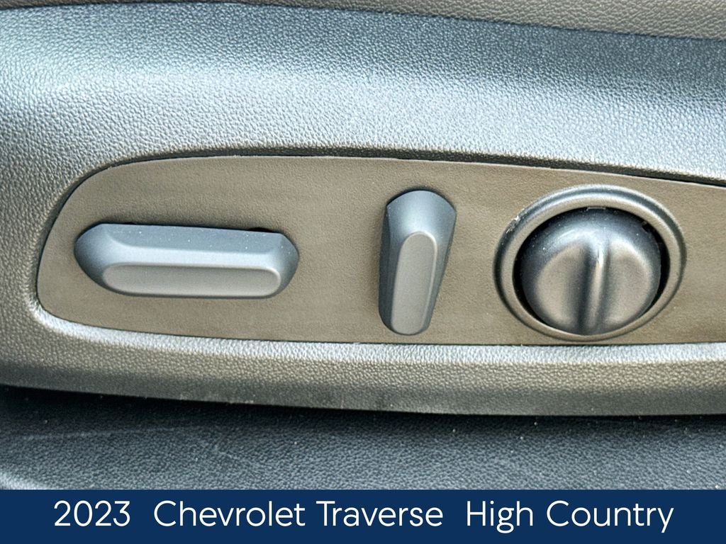 2023 Chevrolet Traverse High Country