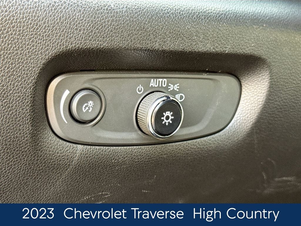 2023 Chevrolet Traverse High Country