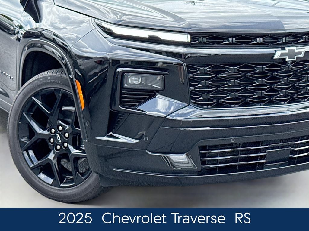 2025 Chevrolet Traverse RS