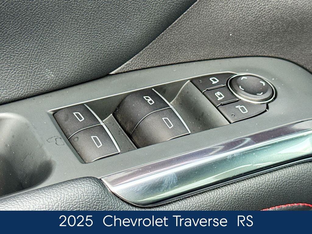 2025 Chevrolet Traverse RS