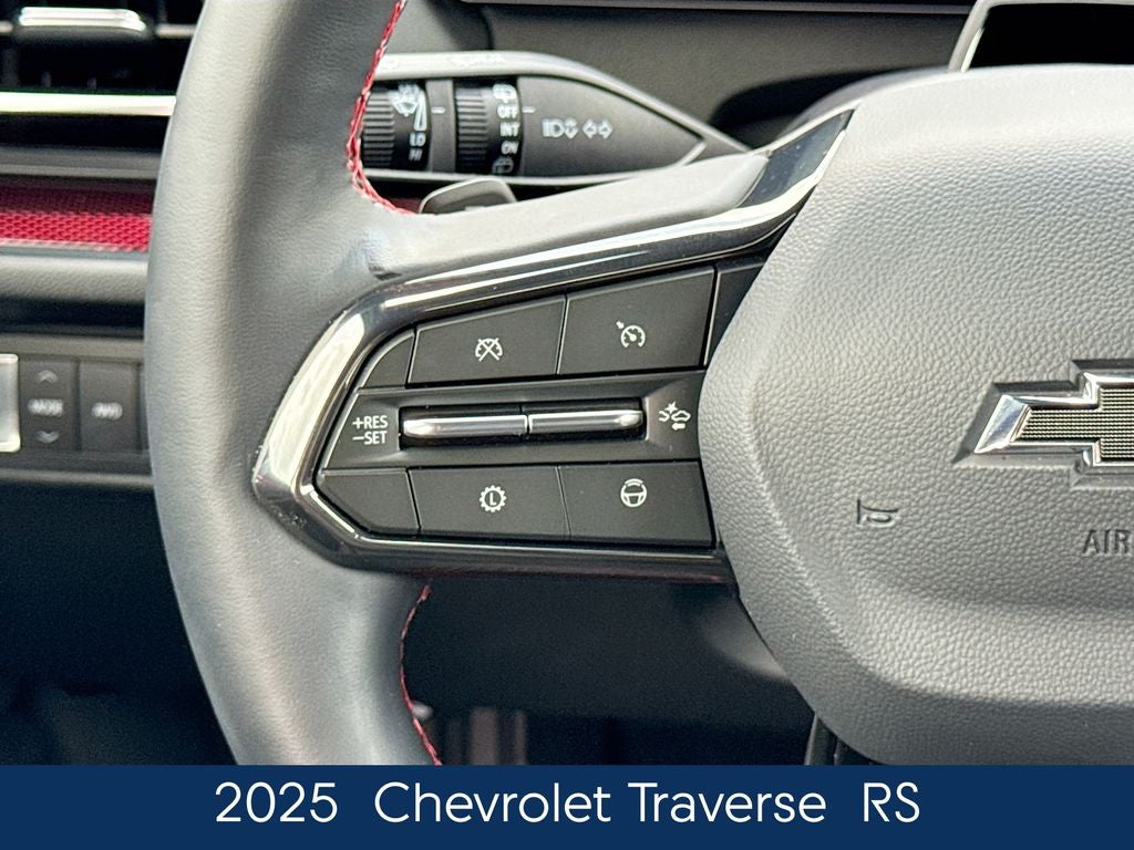 2025 Chevrolet Traverse RS