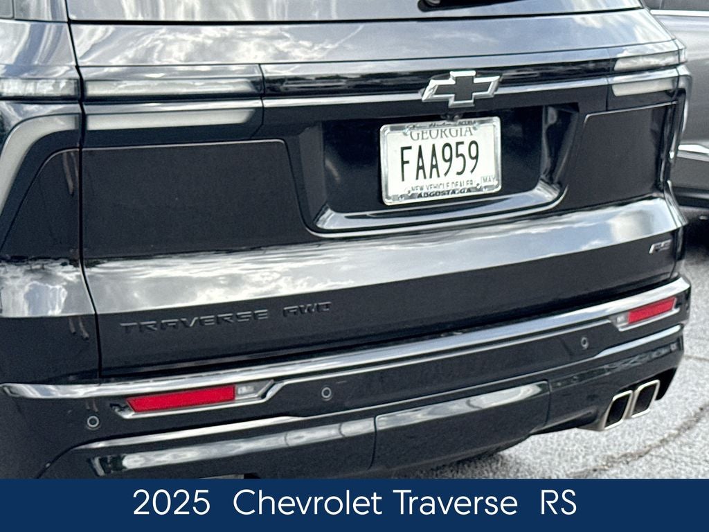 2025 Chevrolet Traverse RS