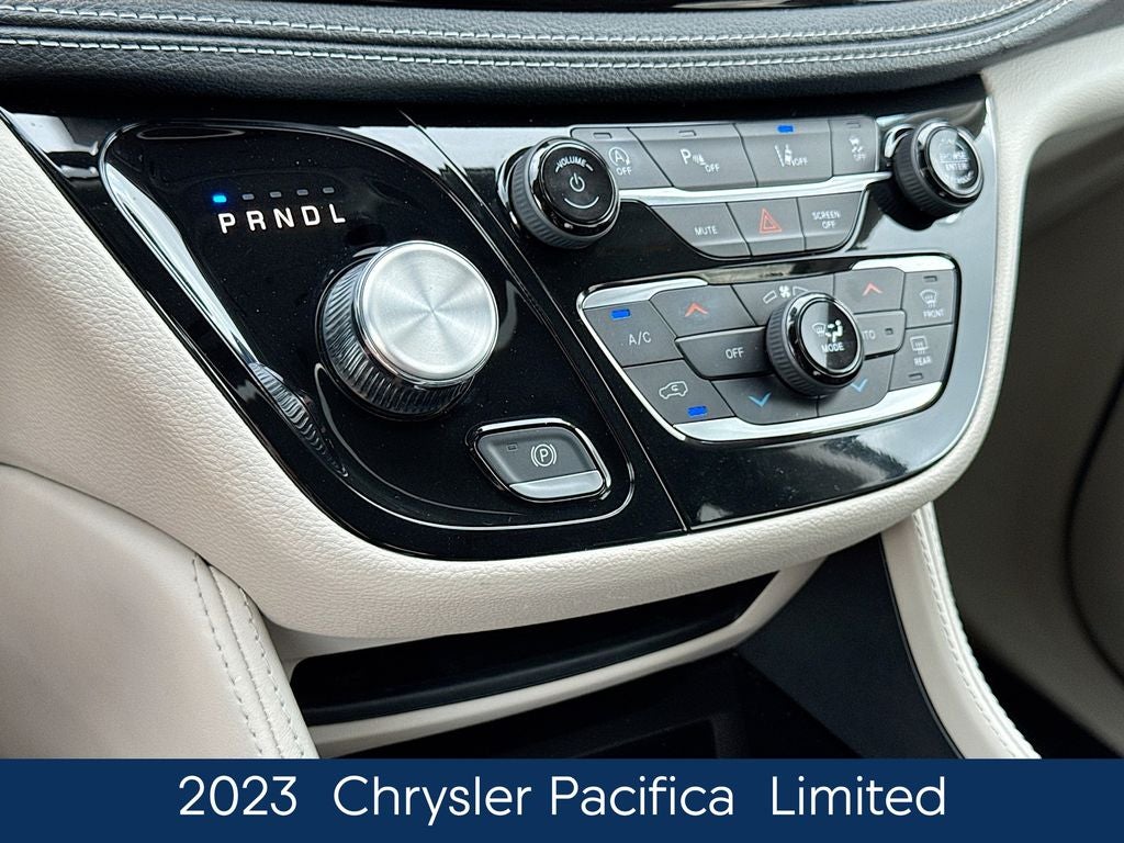 2023 Chrysler Pacifica Limited