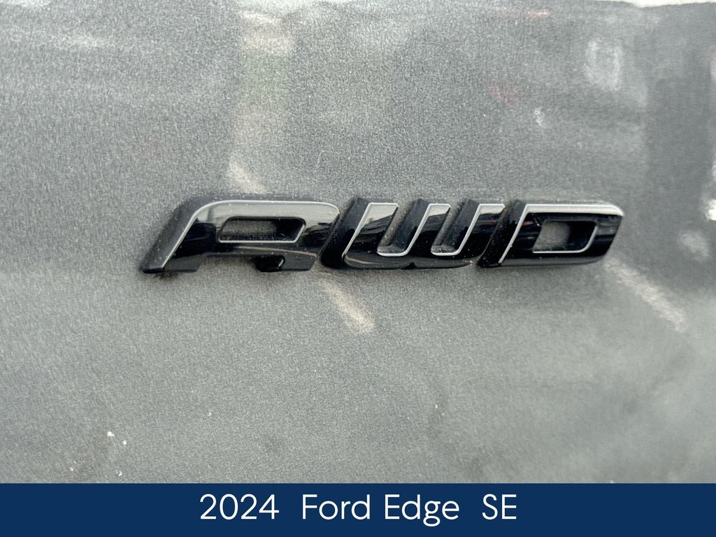 2024 Ford Edge SE