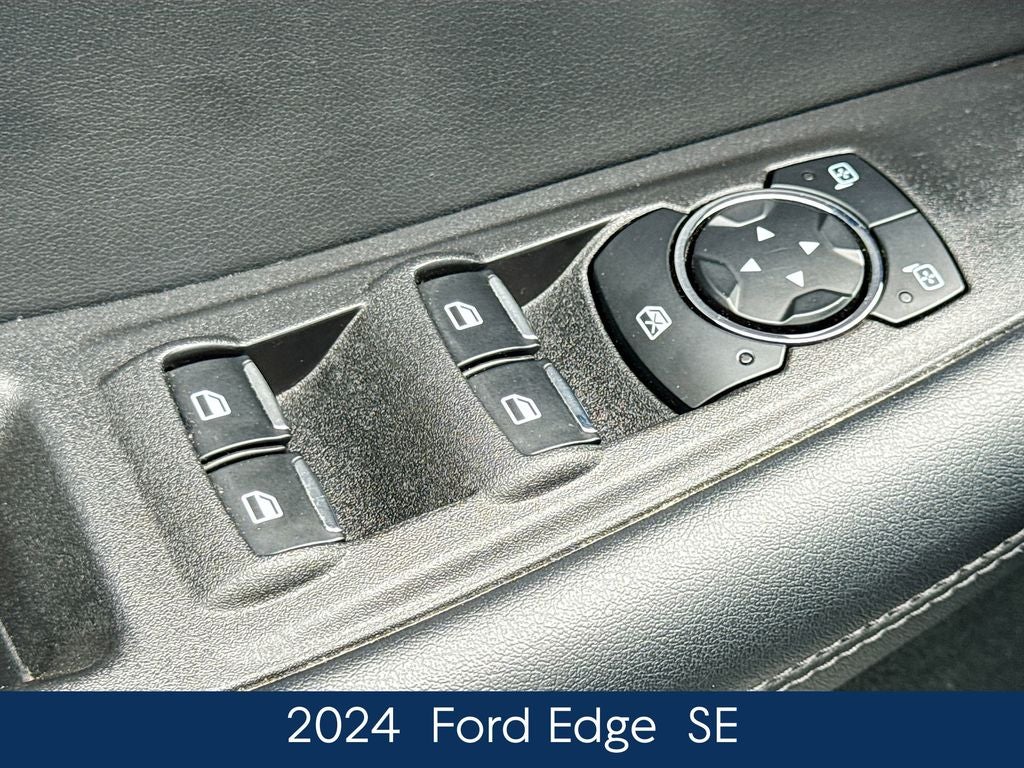 2024 Ford Edge SE
