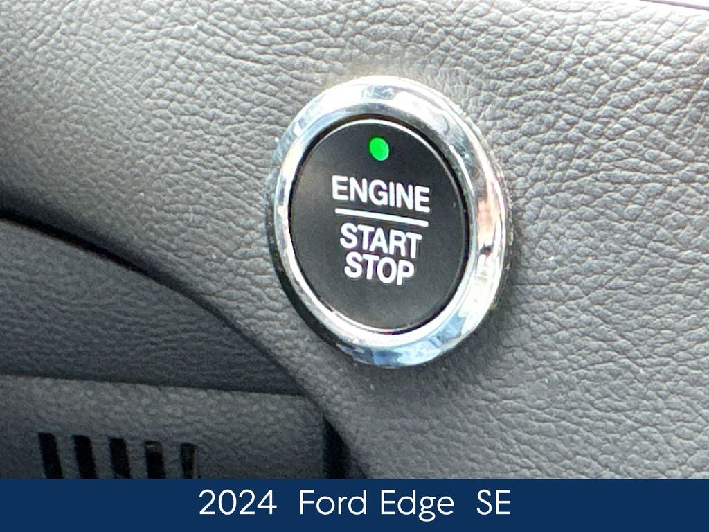 2024 Ford Edge SE