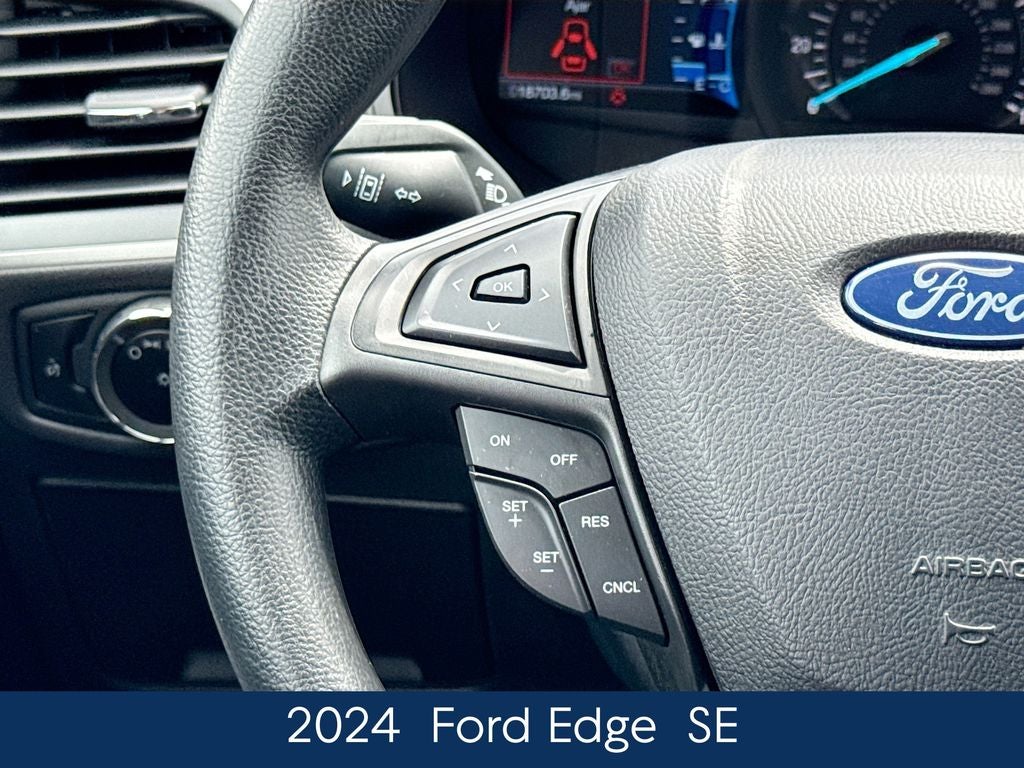2024 Ford Edge SE