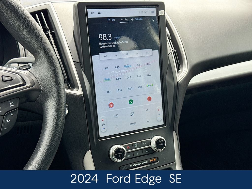 2024 Ford Edge SE