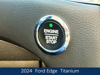 2024 Ford Edge Titanium