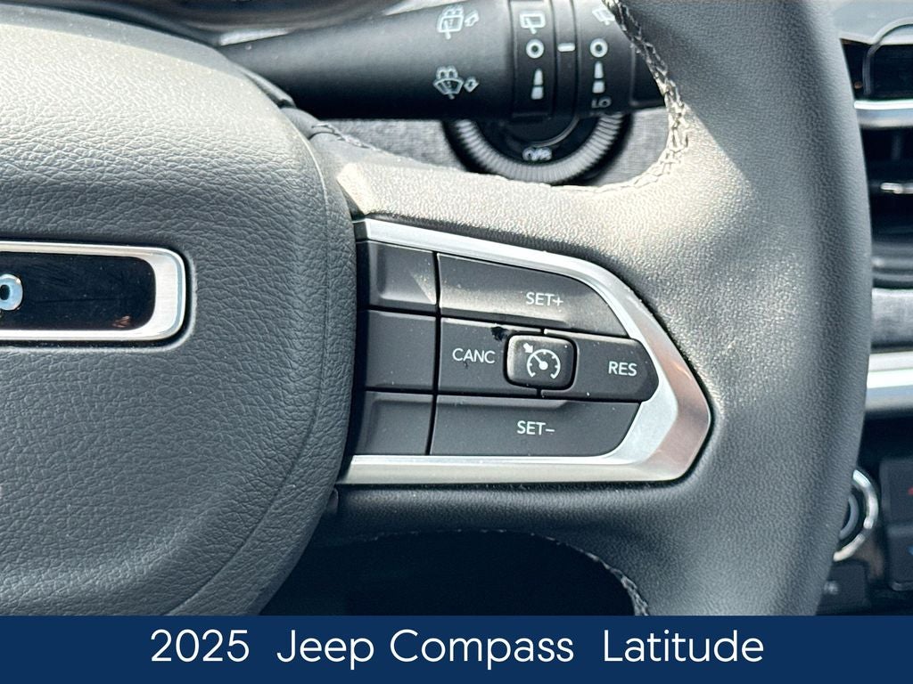 2025 Jeep Compass Latitude