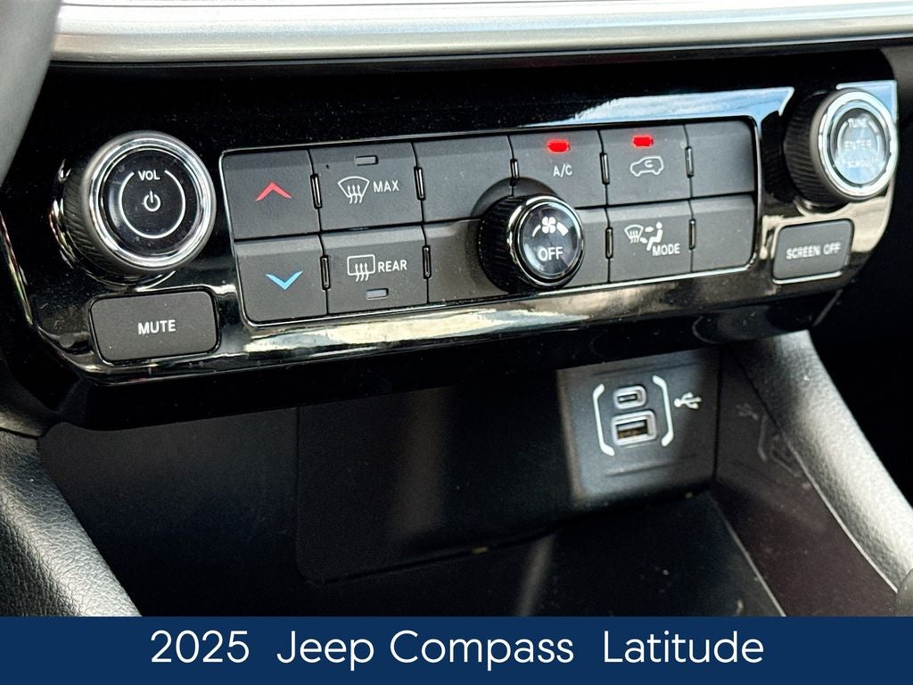 2025 Jeep Compass Latitude