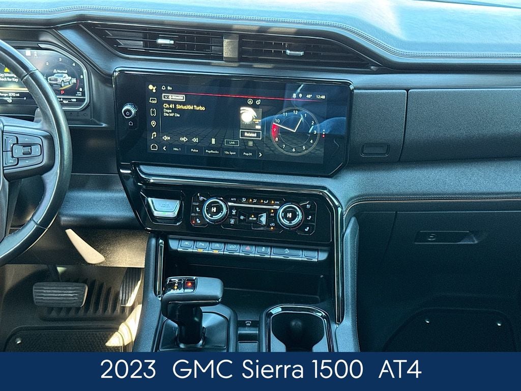 2023 GMC Sierra 1500 AT4
