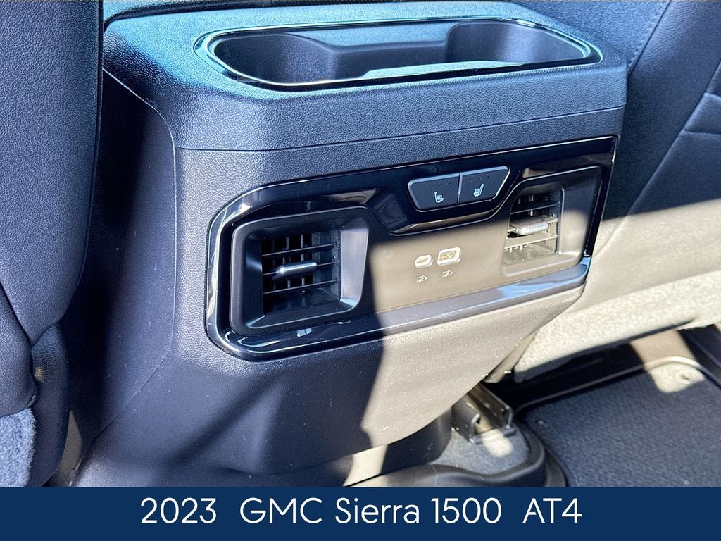 2023 GMC Sierra 1500 AT4