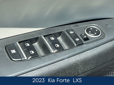 2023 Kia Forte LXS