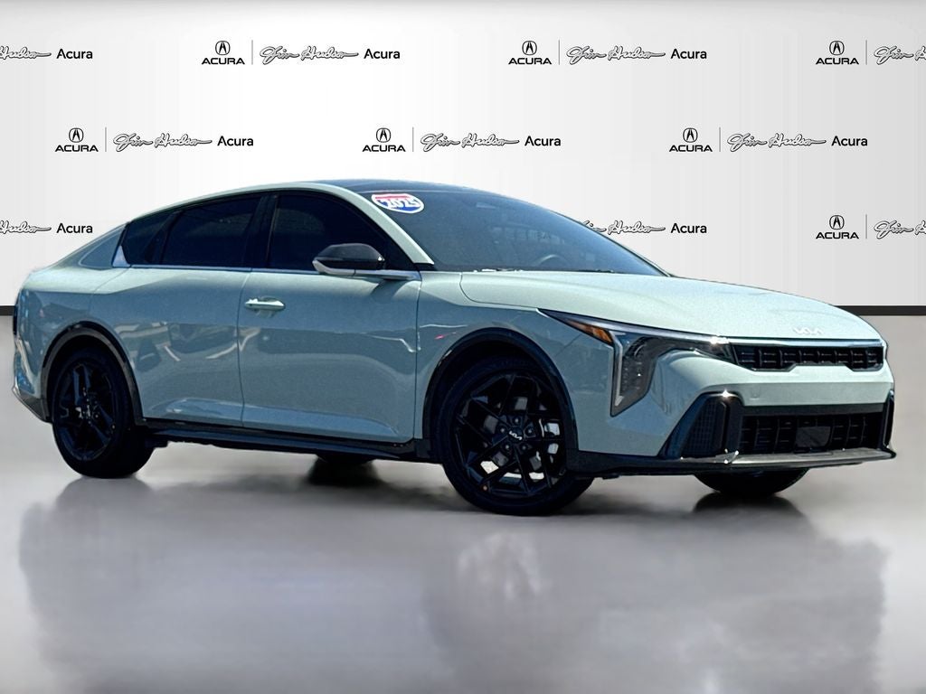 2025 Kia K4 GT-Line Turbo
