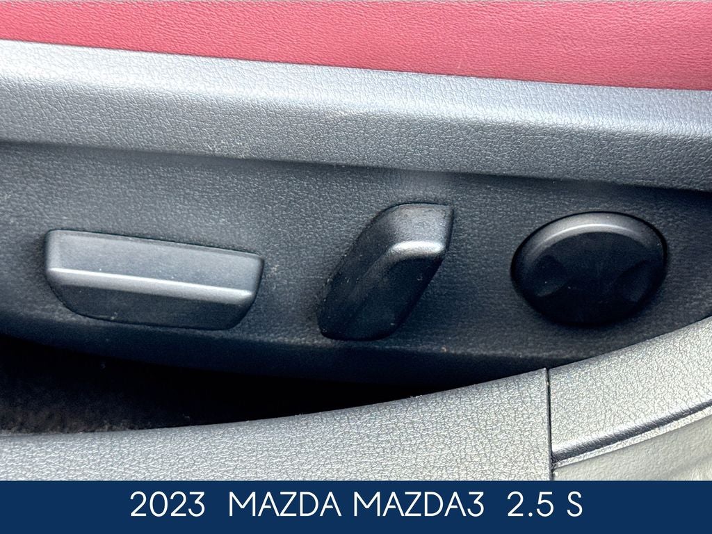 2023 Mazda Mazda3 2.5 S Carbon Edition