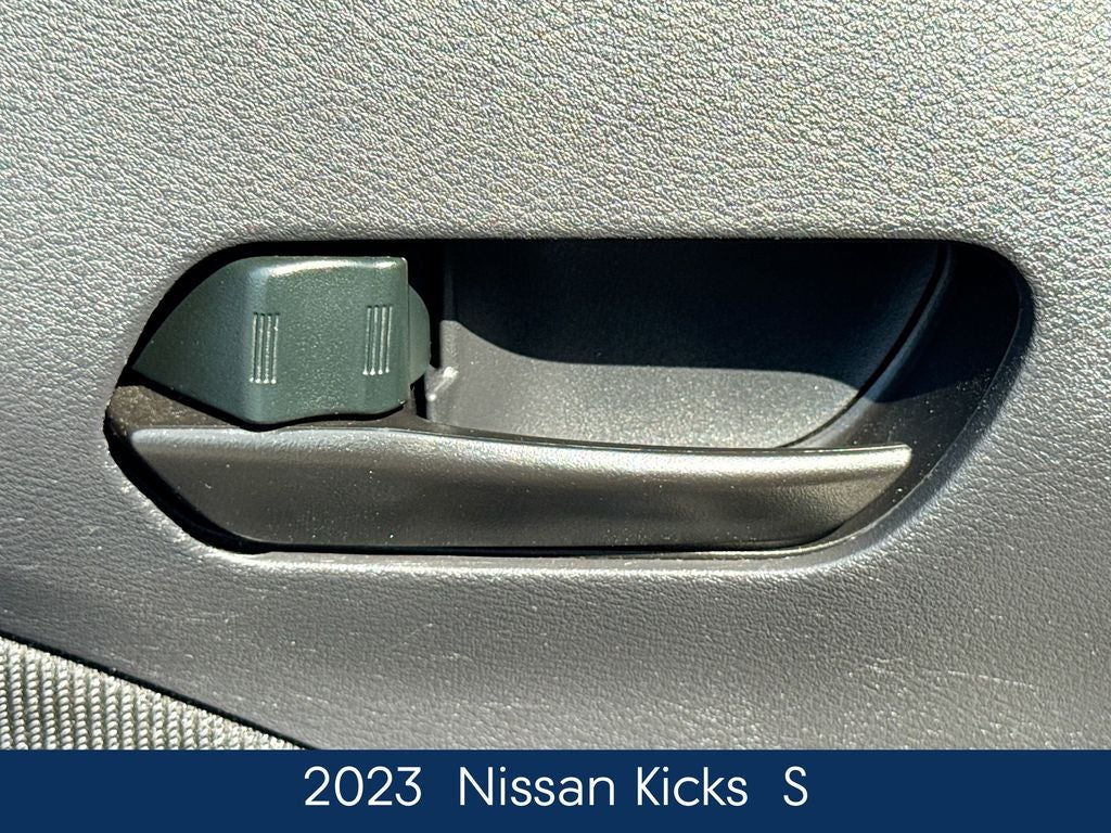 2023 Nissan Kicks S