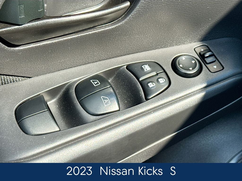 2023 Nissan Kicks S